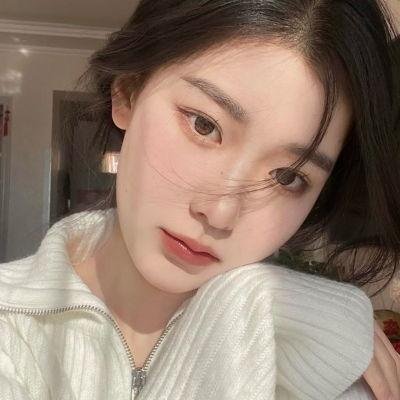 雅莉丝的照片